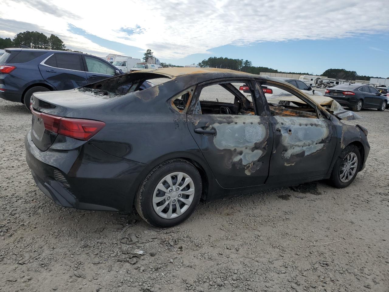 2024 KIA Forte VIN 3KPF24AD4RE803363 Copart auction photo, burn - interior damage thumbnail 3