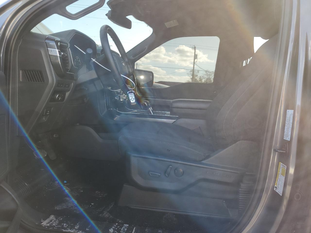 2023 Ford F-150 VIN 1FTEW1CP1PKD73954 Copart auction photo, side / front end damage thumbnail 7