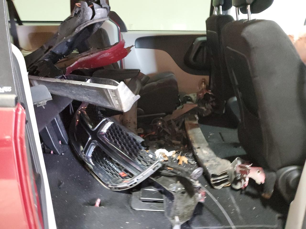 2014 Dodge Caravan VIN 2C4RDGBGXER278433 Copart auction photo, all over damage thumbnail 11