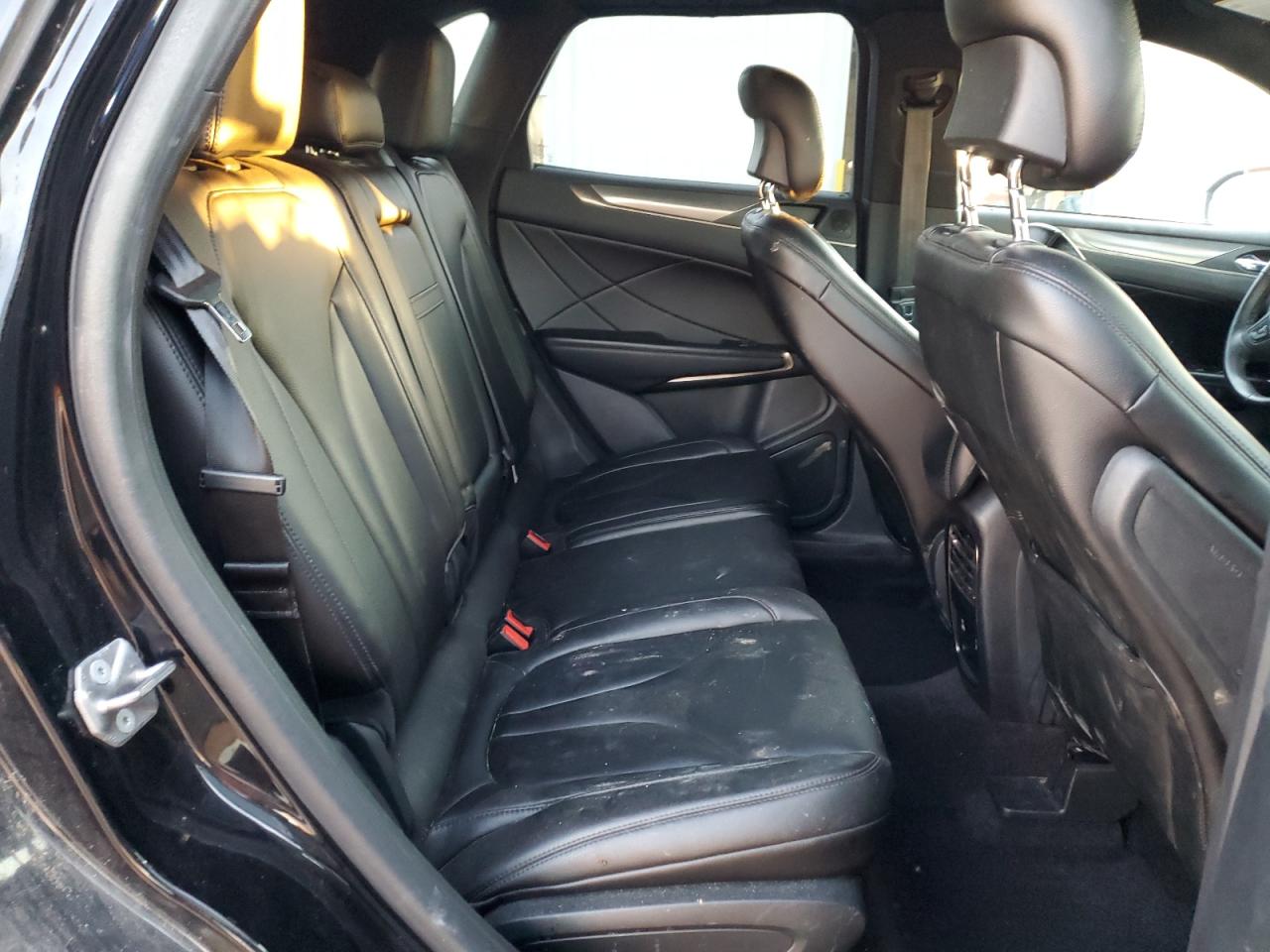 2019 Lincoln MKZ VIN 5LMCJ1C91KUL08079 Copart auction photo, front end damage thumbnail 11
