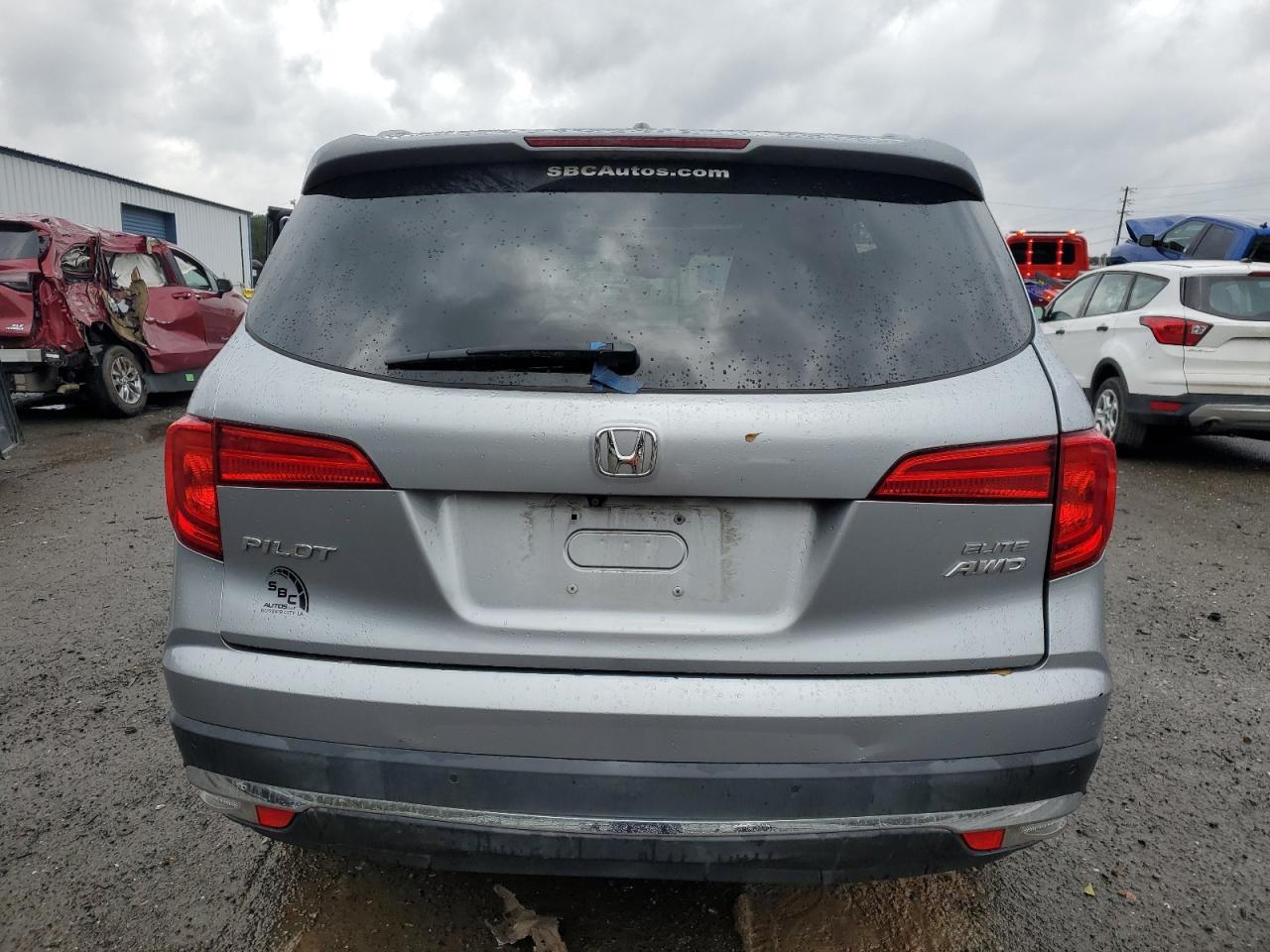 2016 Honda Pilot VIN 5FNYF6H07GB105140 Copart auction photo, front end / side damage thumbnail 6