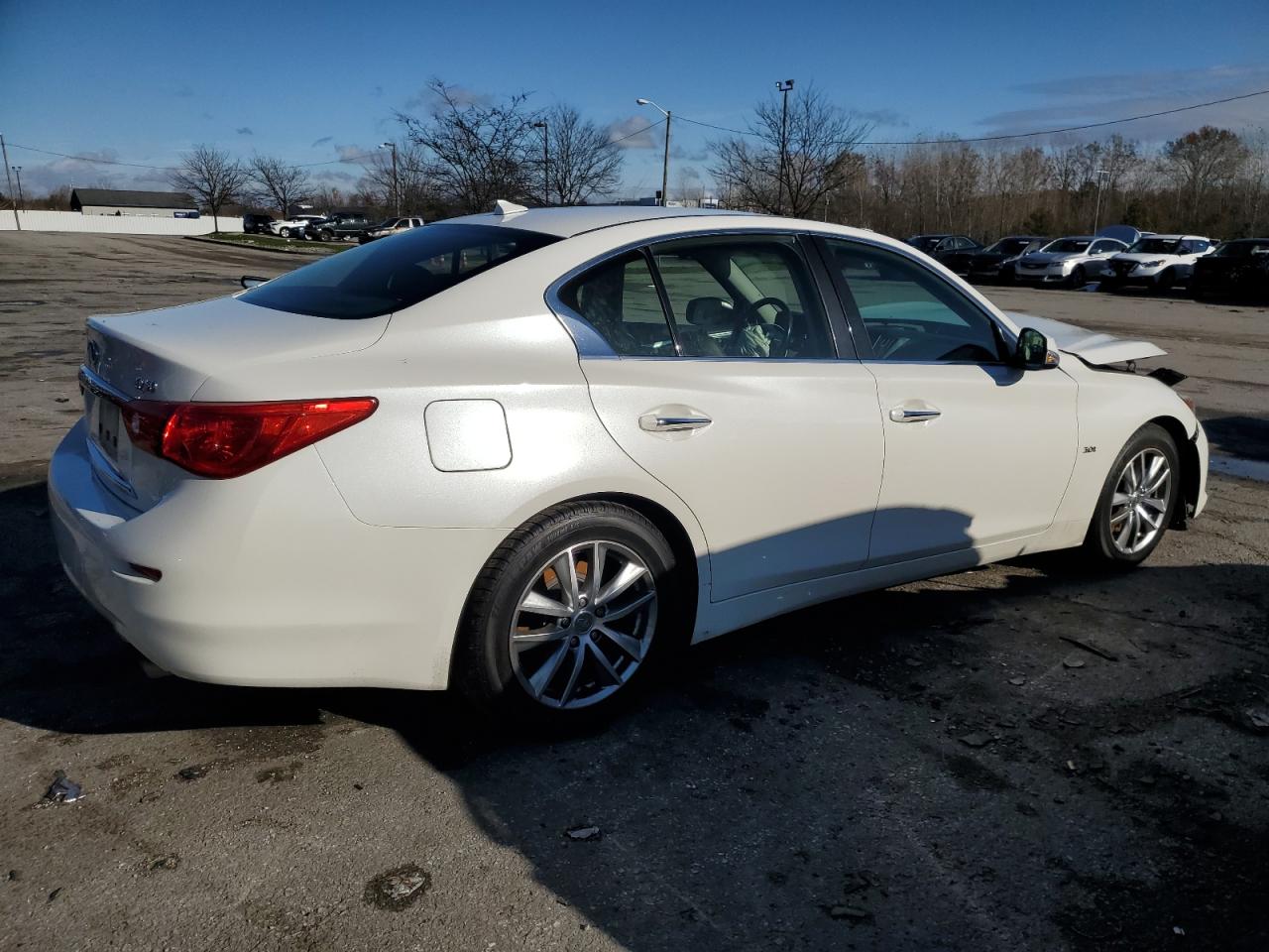 2016 Infiniti Q50 VIN JN1EV7AP8GM302332 Copart auction photo, front end / minor dent/scratches damage thumbnail 3