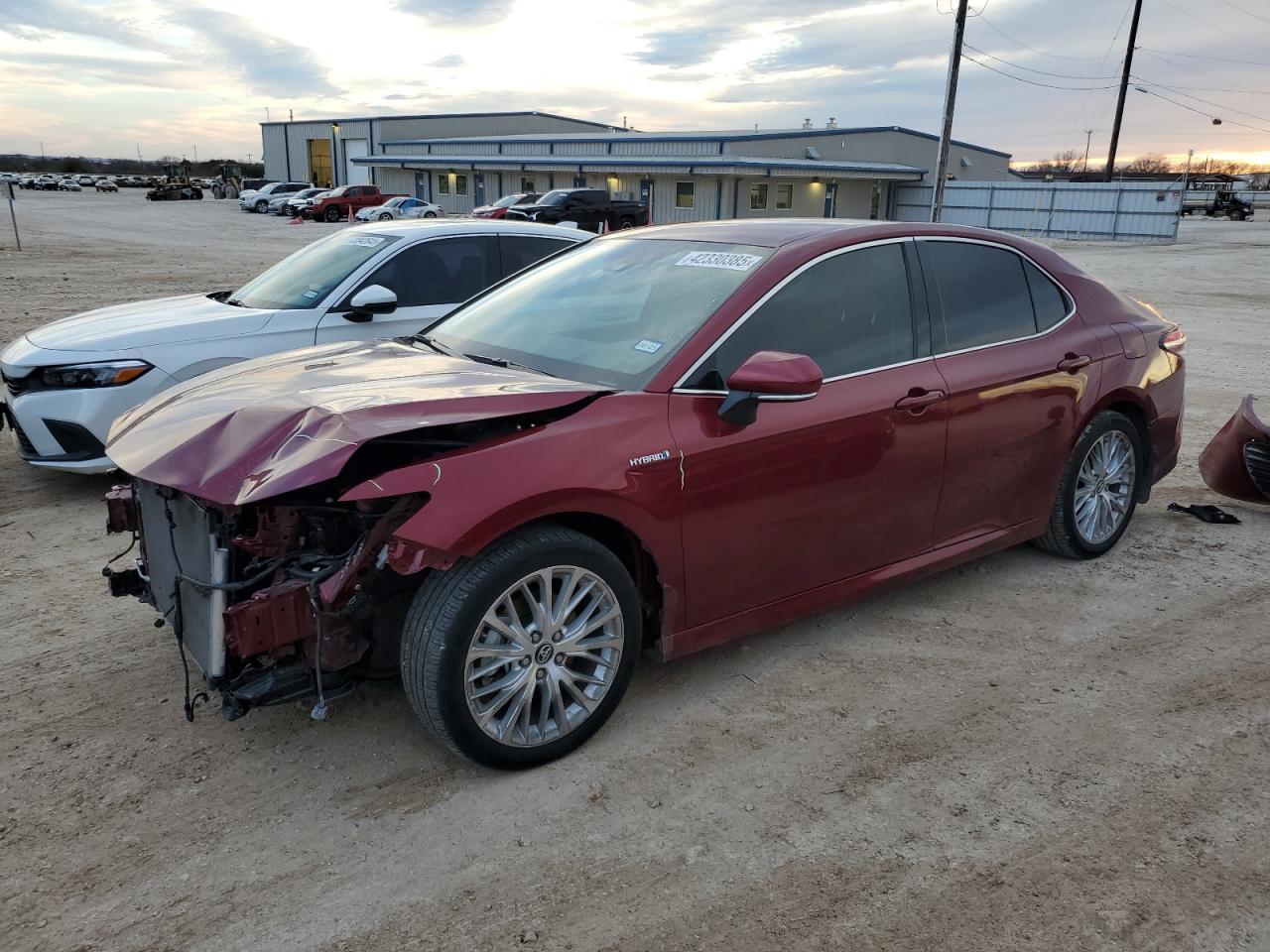 2019 Toyota Camry VIN 4T1B21HK5KU513640