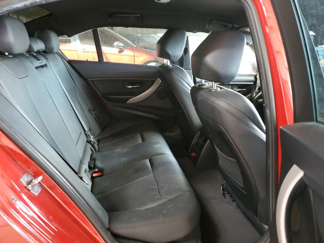2014 BMW 3er VIN WBA3C1C53EK111393 Copart auction photo, front end damage thumbnail 10