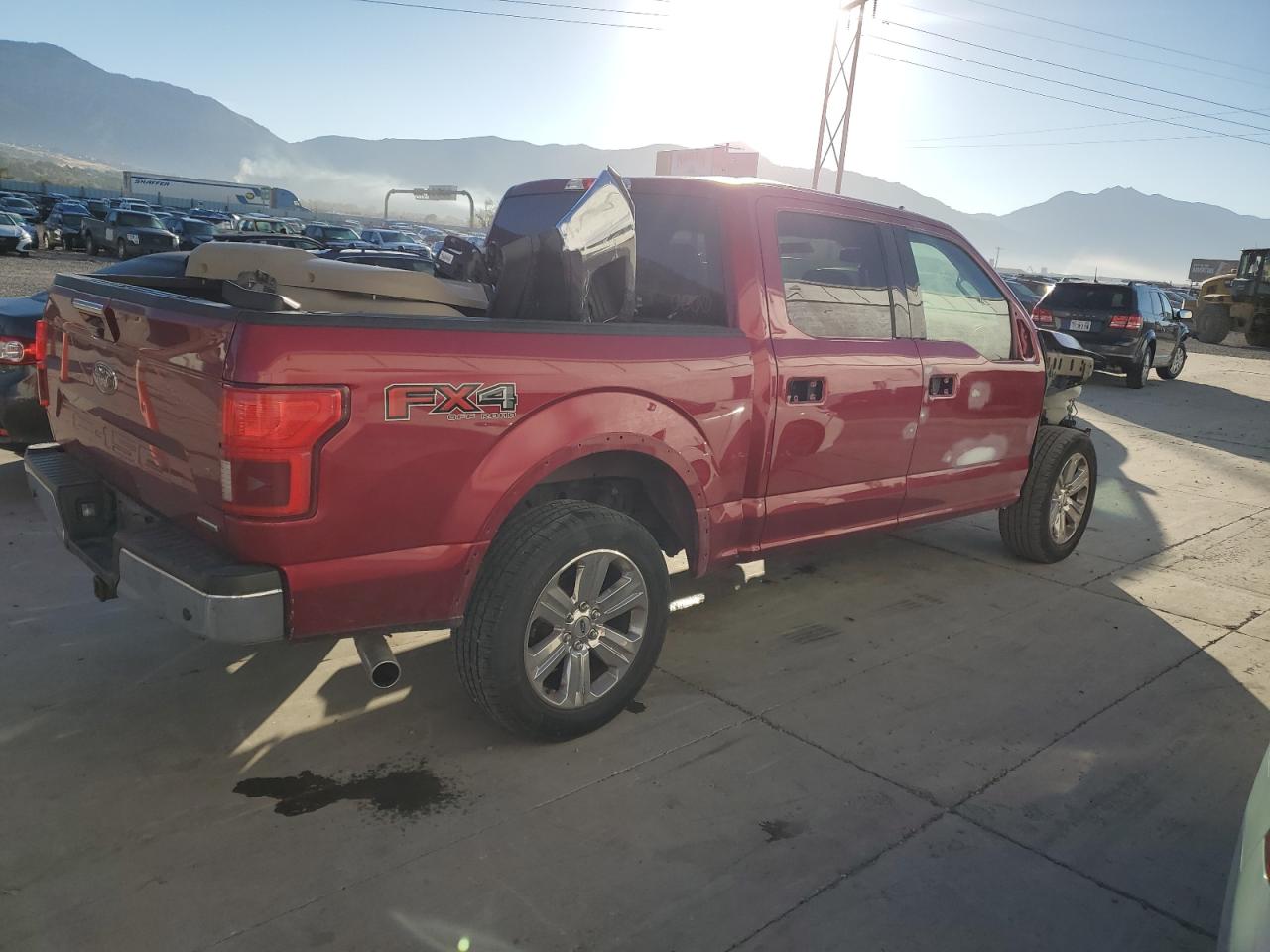 2018 Ford F-150 VIN 1FTEW1EG1JFB65652 Copart auction photo, front end damage thumbnail 3