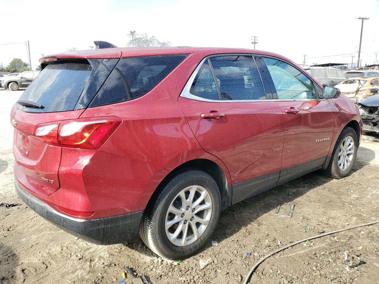 2018 Chevrolet Equinox VIN 2GNAXSEV8J6260811 Copart auction photo, front end / side damage thumbnail 3