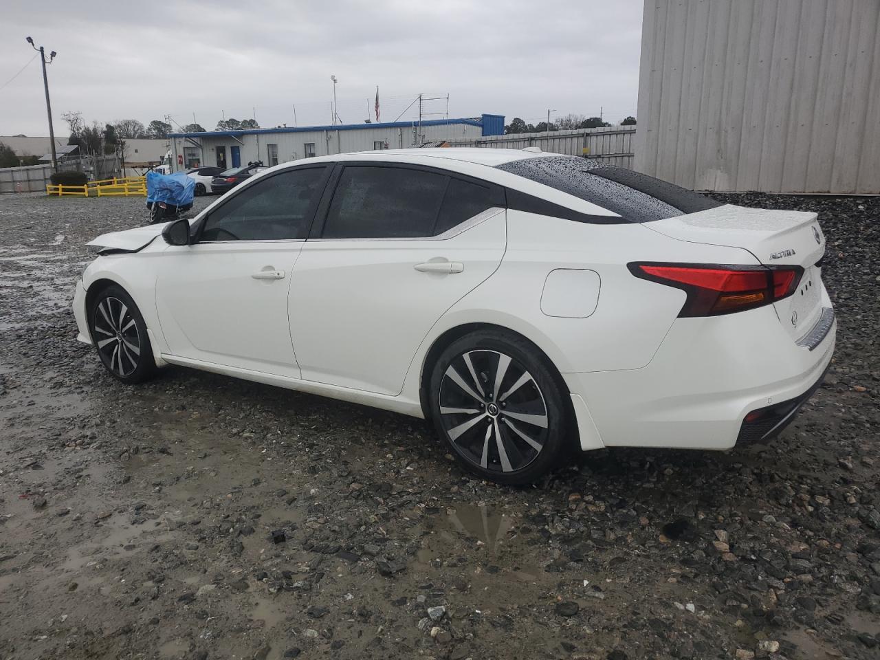 2021 Nissan Altima VIN 1N4BL4CV4MN421927 Copart auction photo, front end damage thumbnail 2