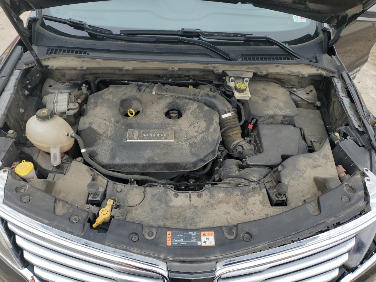 2017 Lincoln MKC VIN 5LMCJ2C9XHUL62270 Copart auction photo, front end damage thumbnail 13