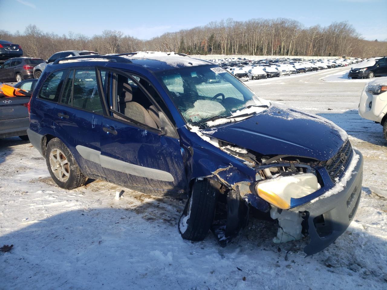 2001 Toyota RAV 4 VIN JTEHH20V210027992 Copart auction photo, front end / side damage thumbnail 4