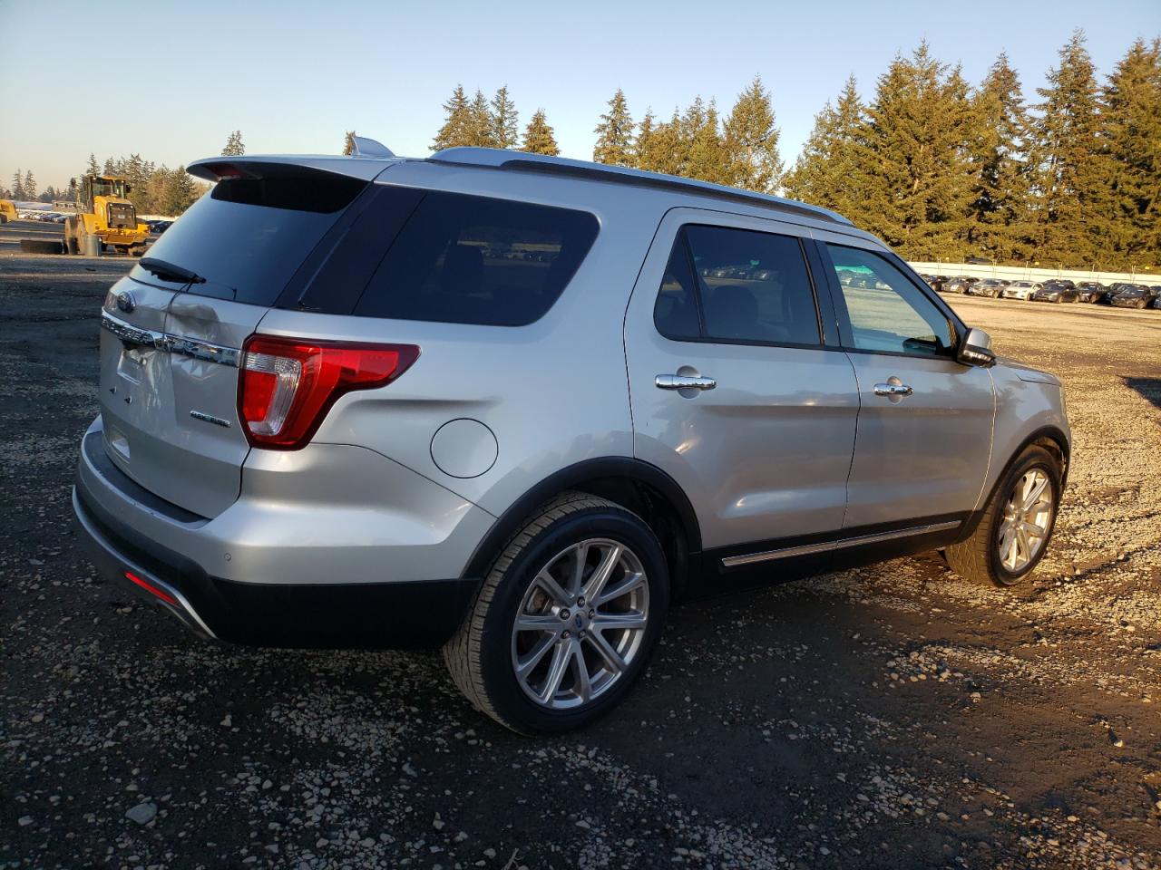 2016 Ford Explorer VIN 1FM5K7F83GGC09204 Copart auction photo, rear end damage thumbnail 3