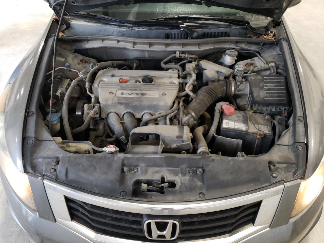 2009 Honda Accord VIN 1HGCP26429A124861 Copart auction photo, minor dent/scratches damage thumbnail 11