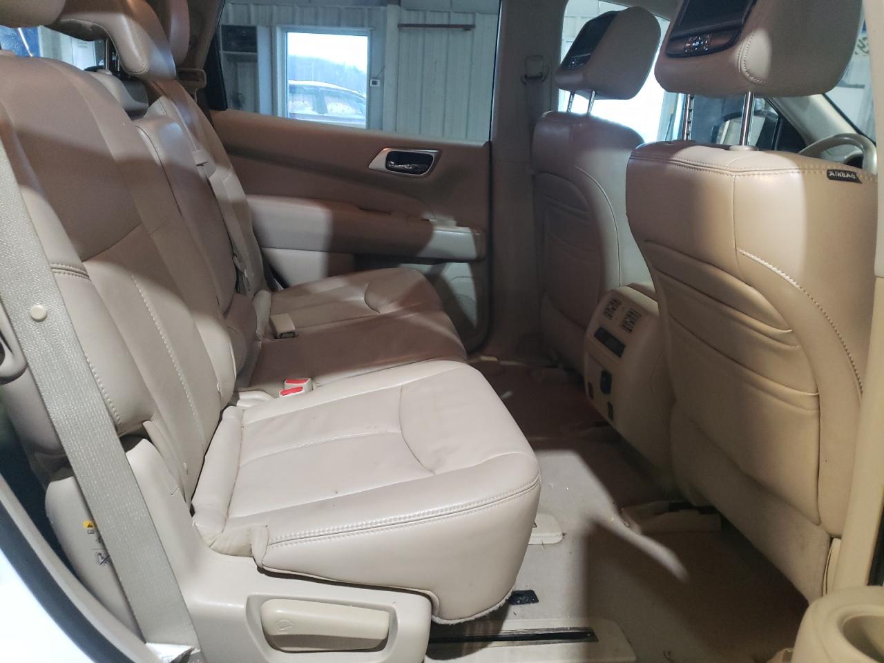 2013 Nissan Pathfinder VIN 5N1AR2MN4DC686555 Copart auction photo, front end / rear end damage thumbnail 11