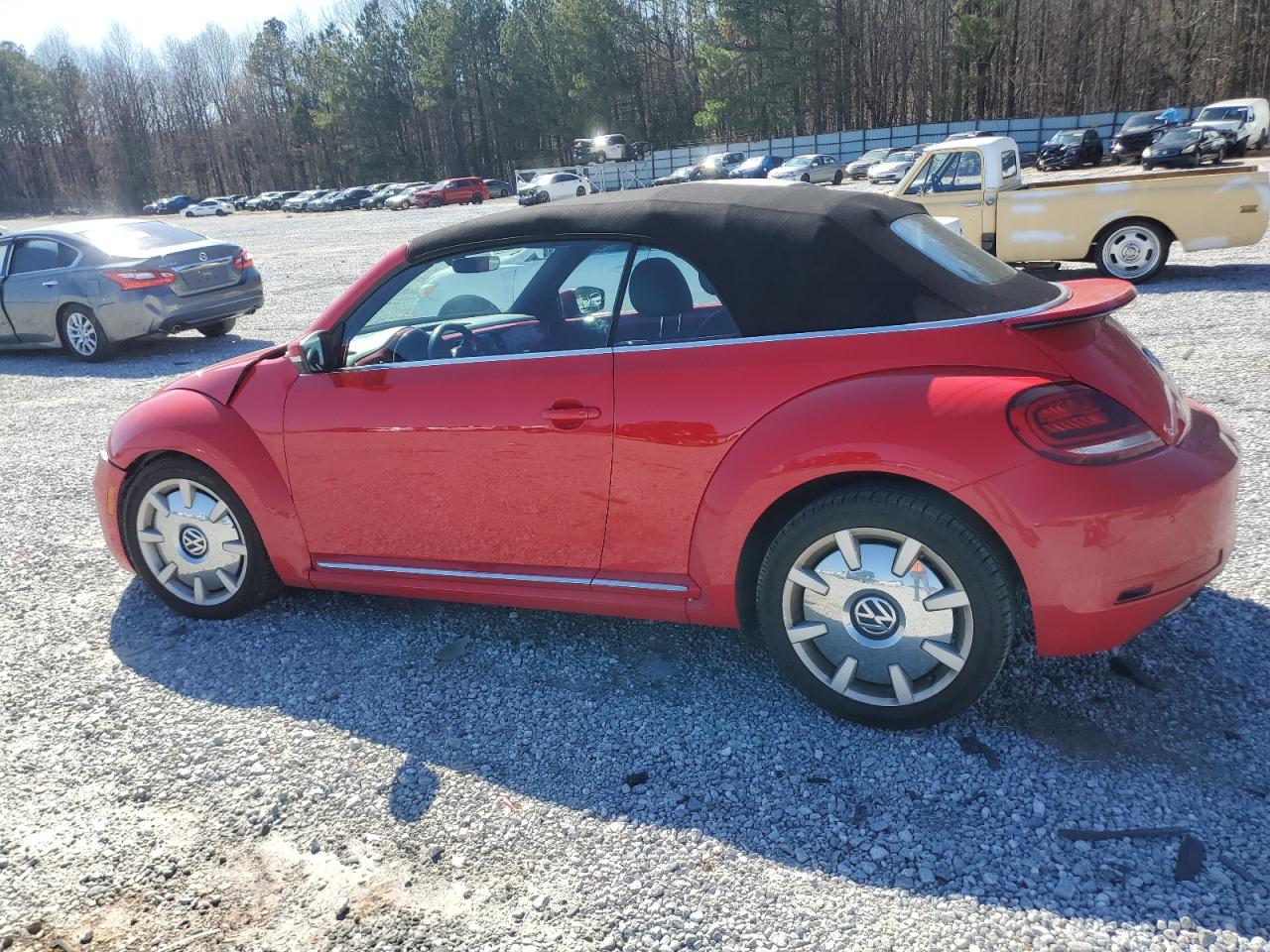 2019 Volkswagen Beetle VIN 3VW5DAATXKM510751 Copart auction photo, front end / rear end damage thumbnail 2