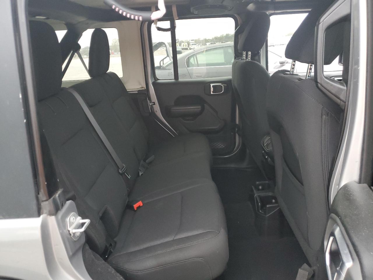 2018 Jeep Wrangler VIN 1C4HJXDG2JW111177 Copart auction photo, rear end / minor dent/scratches damage thumbnail 12