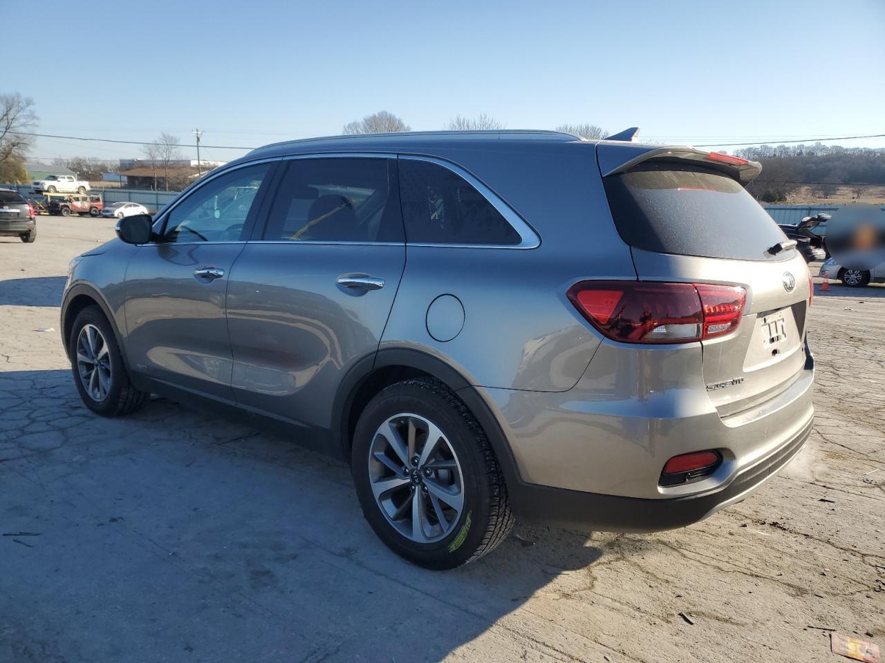 2019 KIA Sorento VIN 5XYPHDA56KG479000 Copart auction photo, side / minor dent/scratches damage thumbnail 2