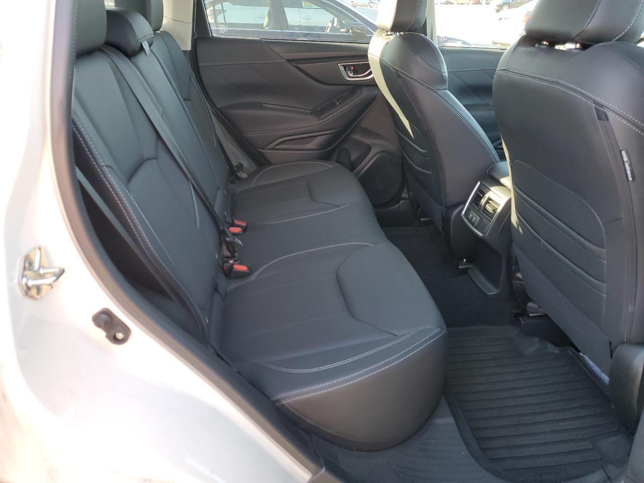 2019 Subaru Forester VIN JF2SKAUC2KH555891 Copart auction photo, front end damage thumbnail 10