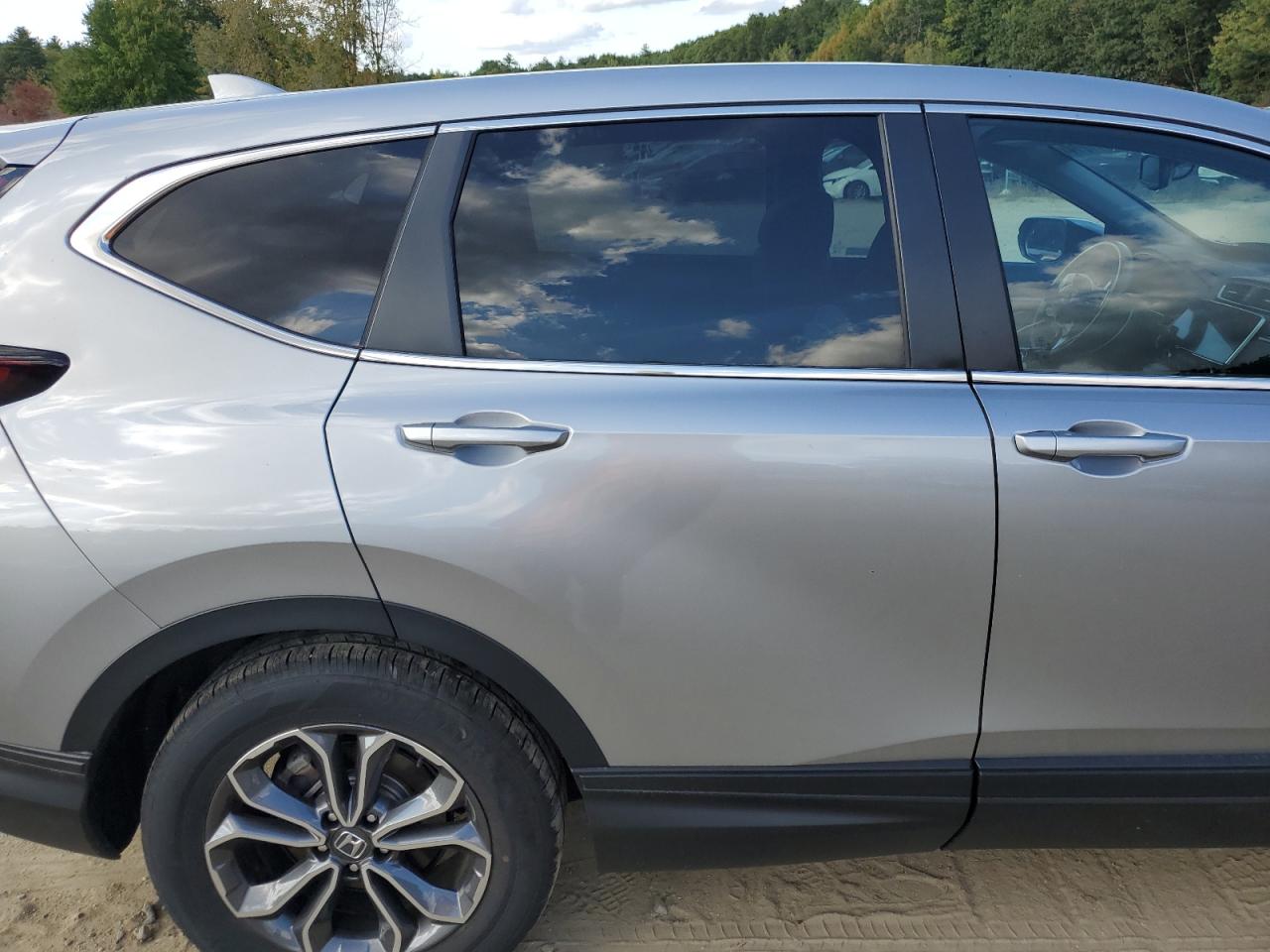2021 Honda CR-V VIN 2HKRW2H82MH675515 Copart auction photo, front end damage thumbnail 11
