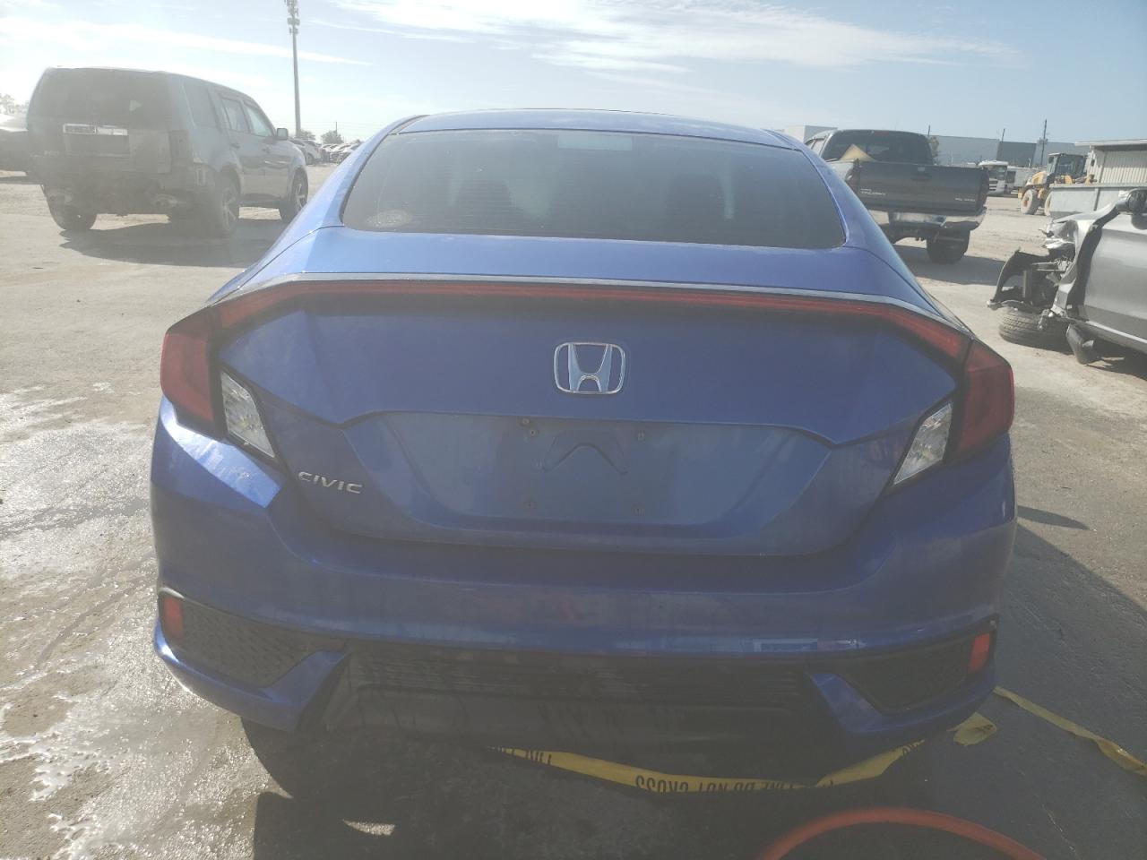 2017 Honda Civic VIN 2HGFC4B01HH300175 Copart auction photo, front end / minor dent/scratches damage thumbnail 6