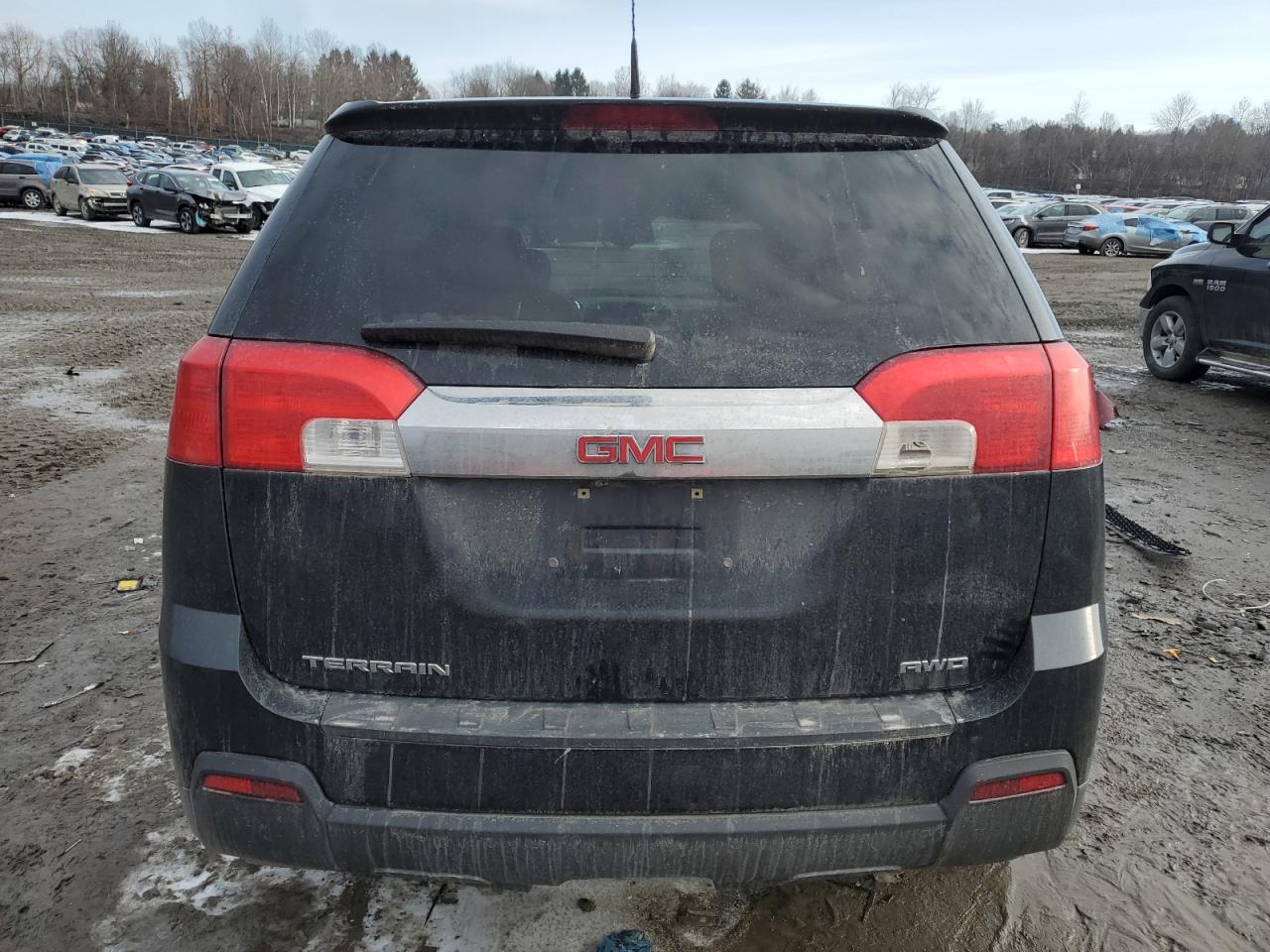 2012 GMC Terrain VIN 2GKFLREK3C6265401 Copart auction photo, minor dent/scratches damage thumbnail 6