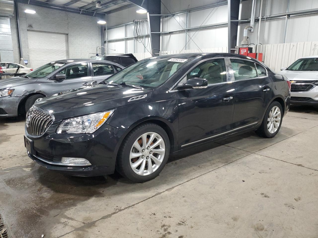 2015 Buick LaCrosse VIN 1G4GB5G31FF268241