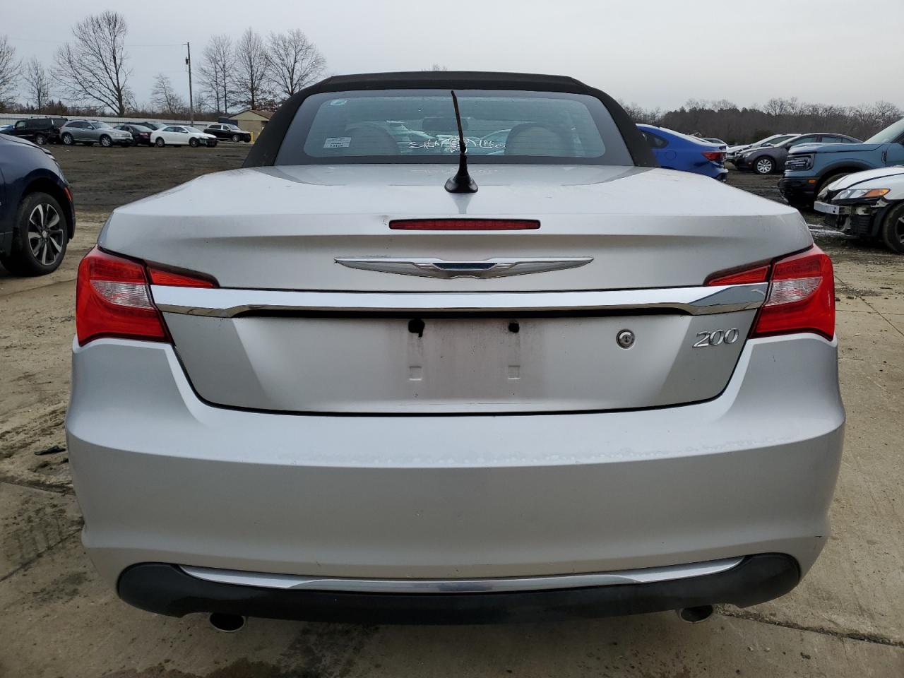 2011 Chrysler 200 VIN 1C3BC7EG9BN563797 Copart auction photo, water/flood damage thumbnail 6