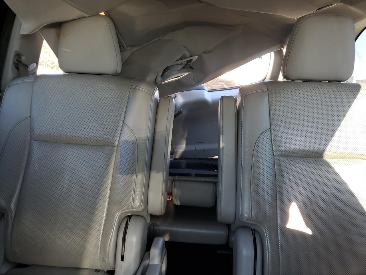 2015 Toyota Highlander VIN 5TDDKRFH7FS223672 Copart auction photo, rear end / top/roof damage thumbnail 10