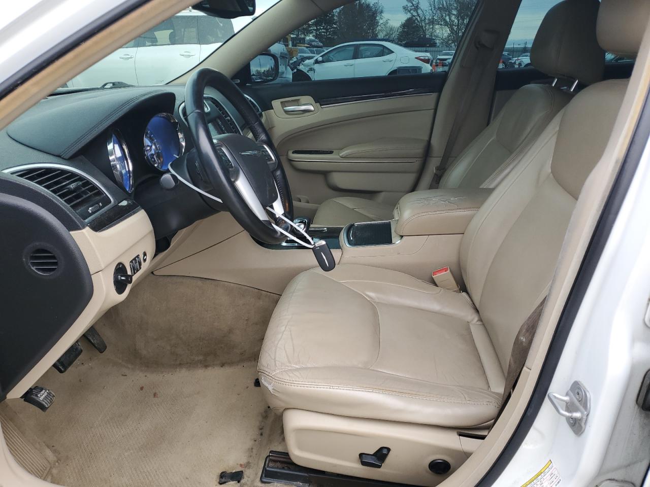 2012 Chrysler 300 VIN 2C3CCACG6CH138679 Copart auction photo, front end damage thumbnail 7