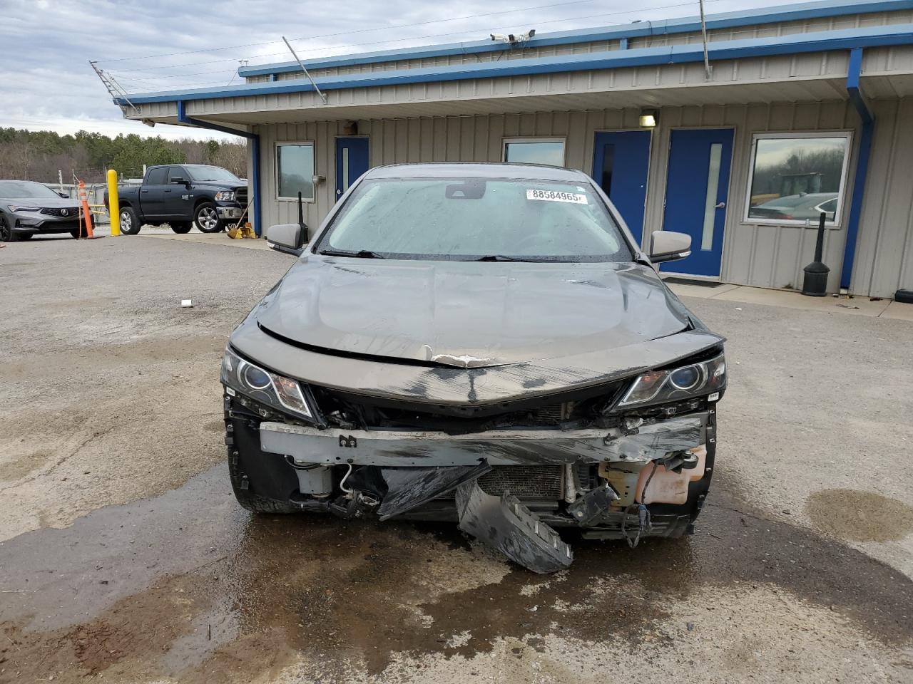 2017 Chevrolet Impala VIN 2G1105S31H9196775 Copart auction photo, front end damage thumbnail 5