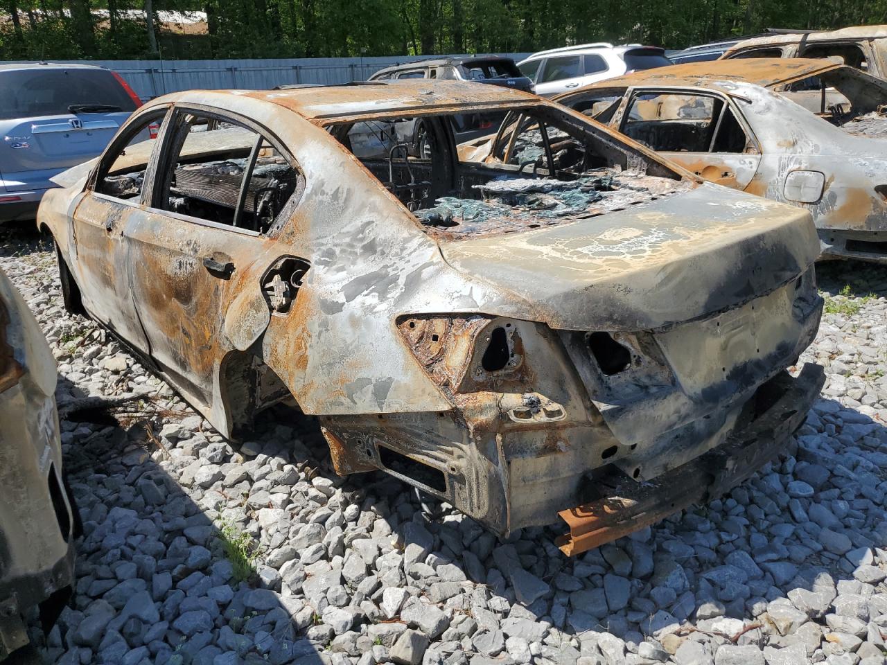 2014 Honda Accord VIN 1HGCR2F88EA263481 Copart auction photo, burn damage thumbnail 2
