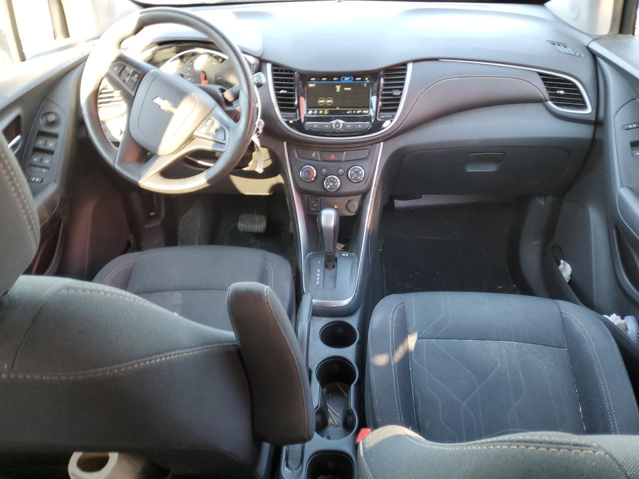 2019 Chevrolet Trax VIN 3GNCJPSB7KL132185 Copart auction photo, front end damage thumbnail 8