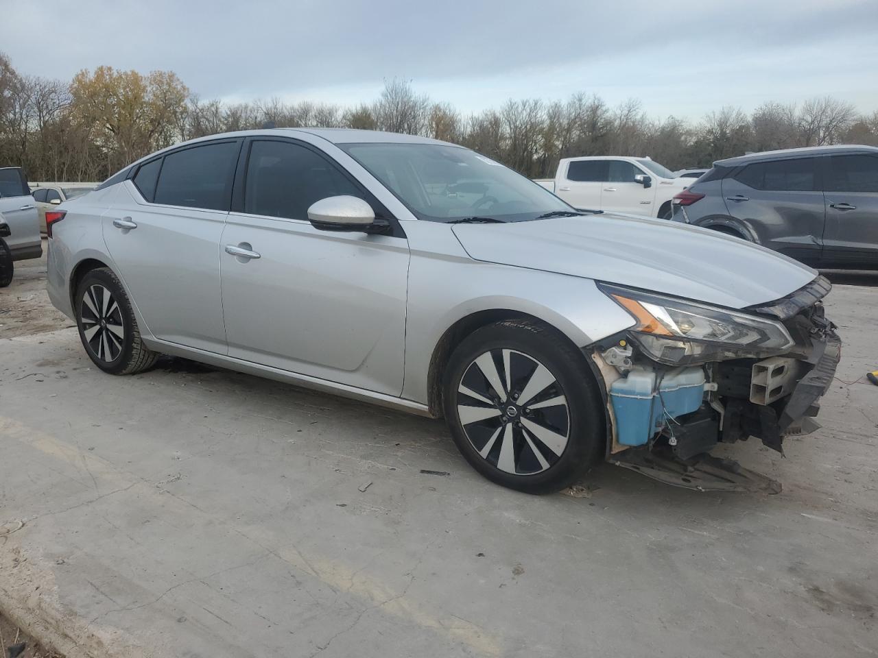 2019 Nissan Altima VIN 1N4BL4EV9KC235337 Copart auction photo, front end / minor dent/scratches damage thumbnail 4