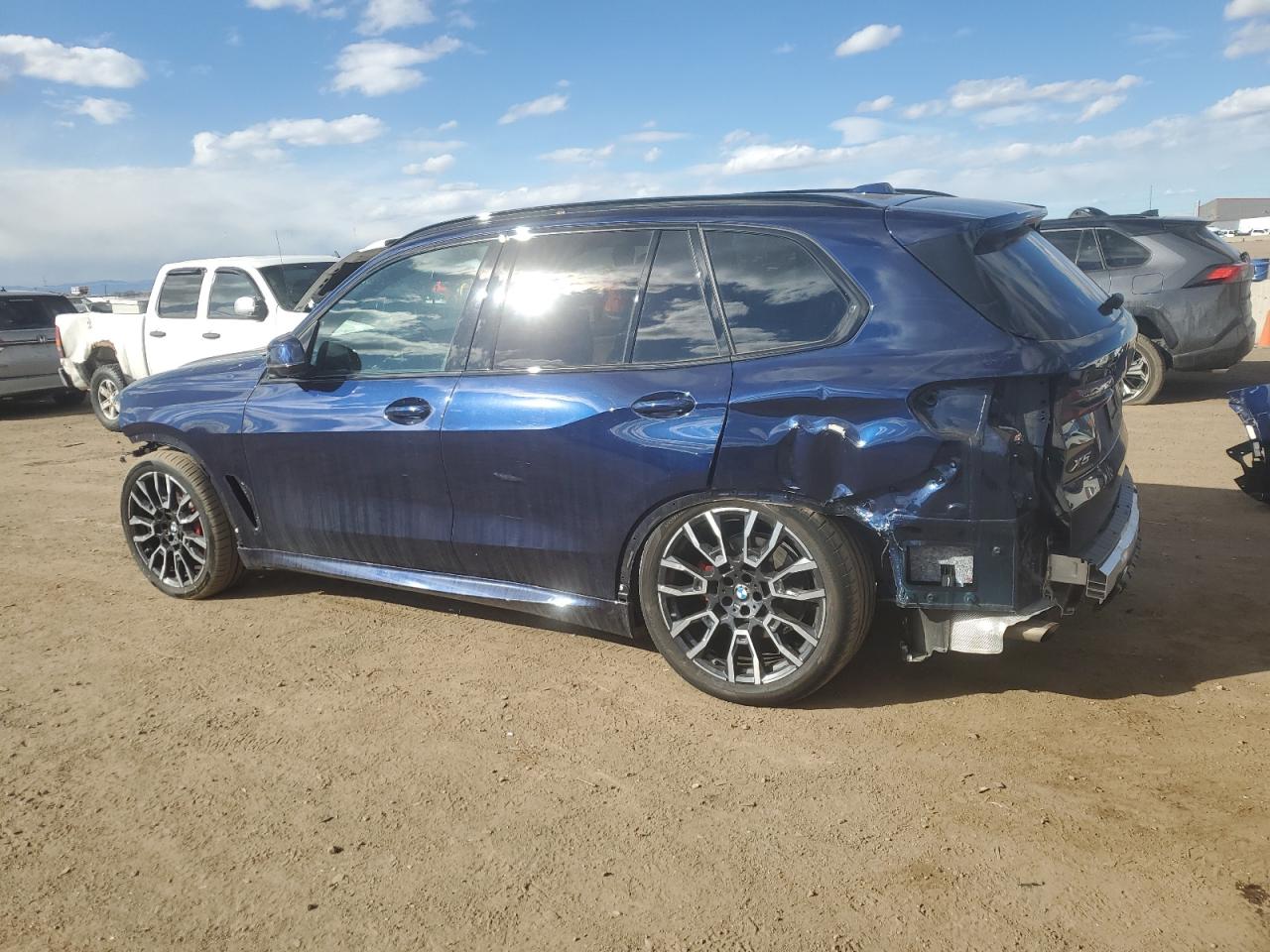 2024 BMW X5 VIN 5UX23EU01R9U28108 Copart auction photo, front end / rear end damage thumbnail 2