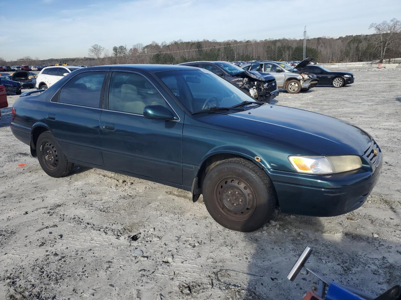 1998 Toyota Camry VIN 4T1BG22K7WU377422 Copart auction photo, undercarriage / minor dent/scratches damage thumbnail 4