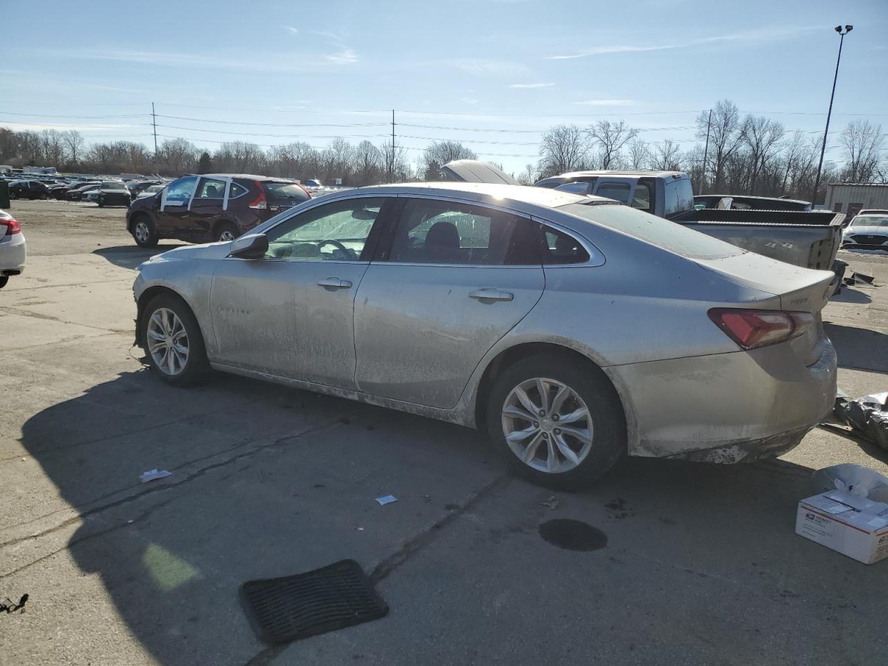 2020 Chevrolet Malibu VIN 1G1ZD5ST1LF027167 Copart auction photo, front end / minor dent/scratches damage thumbnail 2