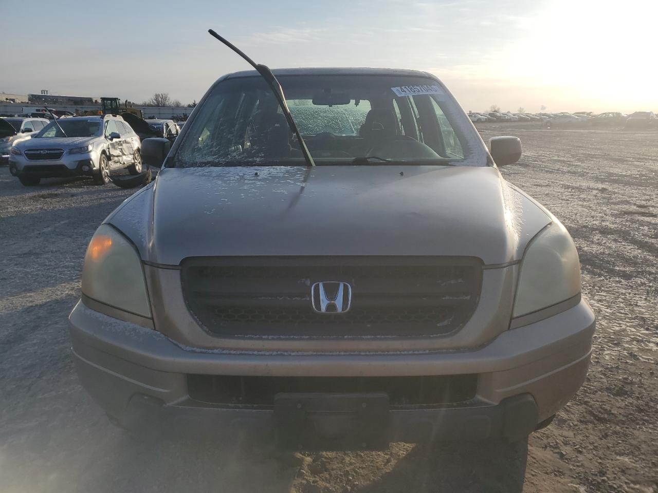 2004 Honda Pilot VIN 2HKYF181X4H571864 Copart auction photo, rear end damage thumbnail 5