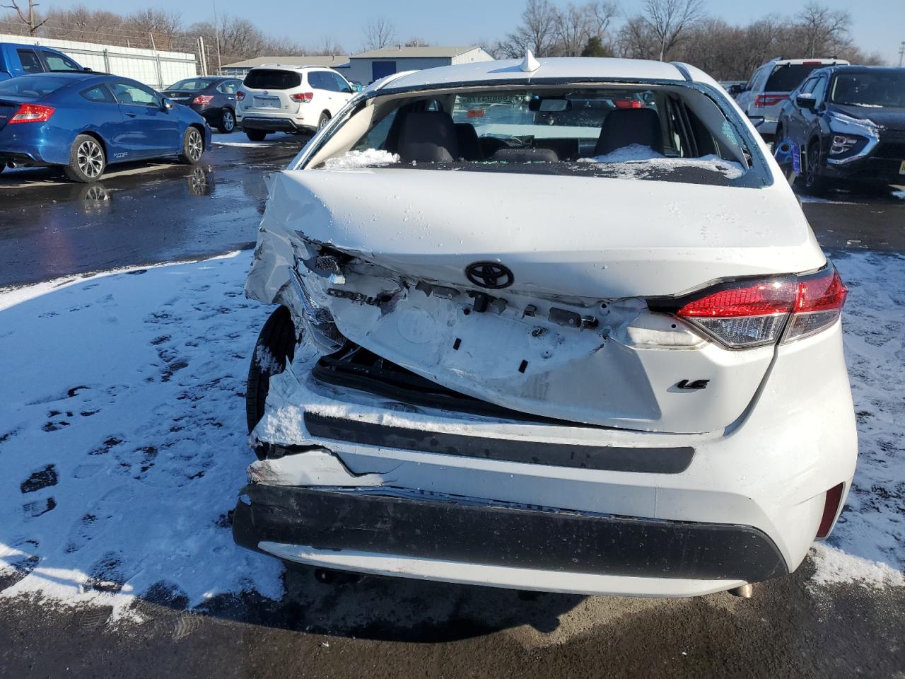 2020 Toyota Corolla VIN 5YFEPRAE8LP138590 Copart auction photo, front end / rear end damage thumbnail 6