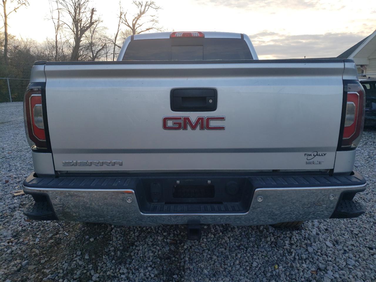 2017 GMC Sierra VIN 3GTU2NEC0HG469933 Copart auction photo, front end / side damage thumbnail 6