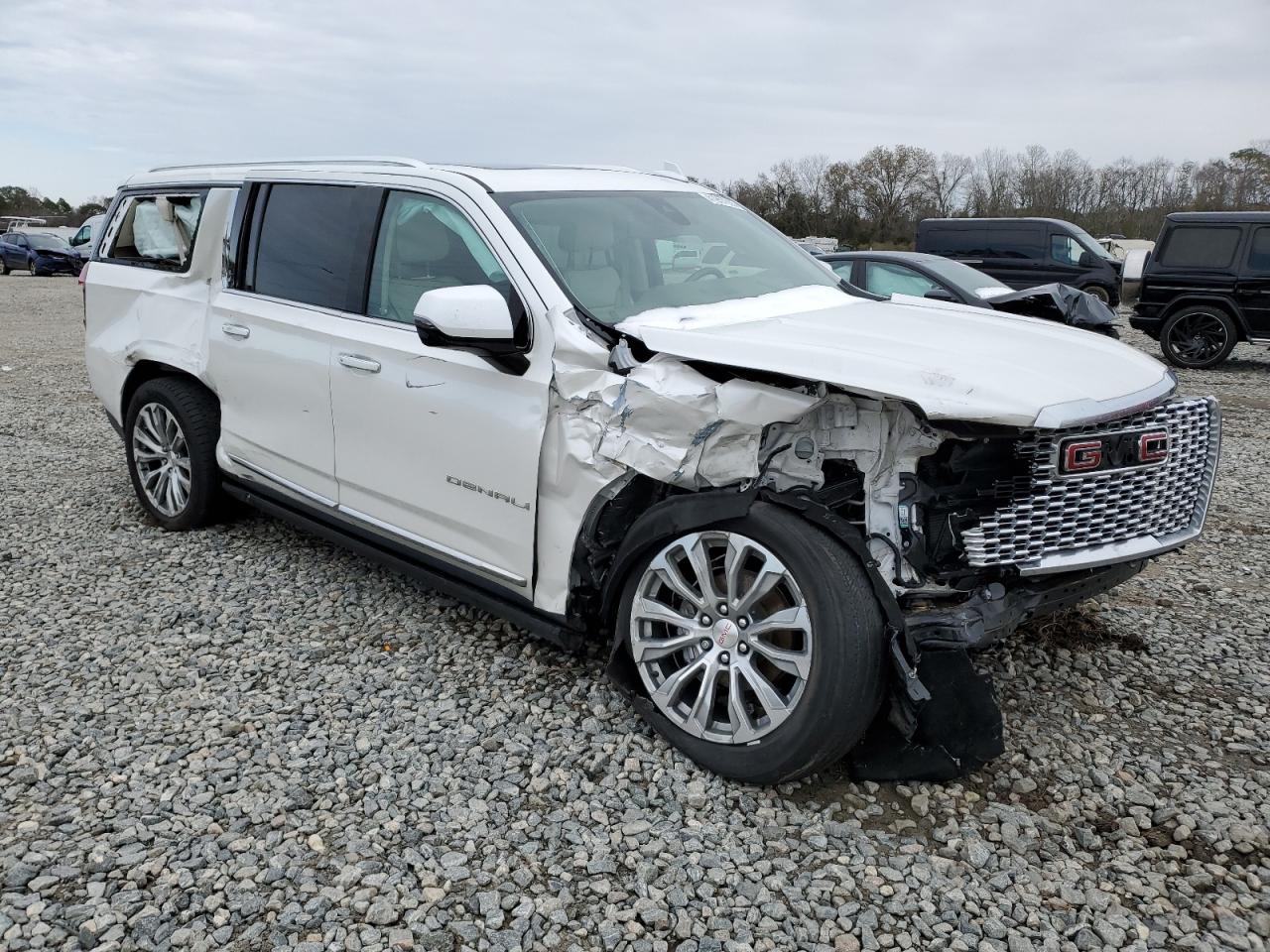 2022 GMC Yukon VIN 1GKS2JKL5NR344043 Copart auction photo, all over damage thumbnail 4
