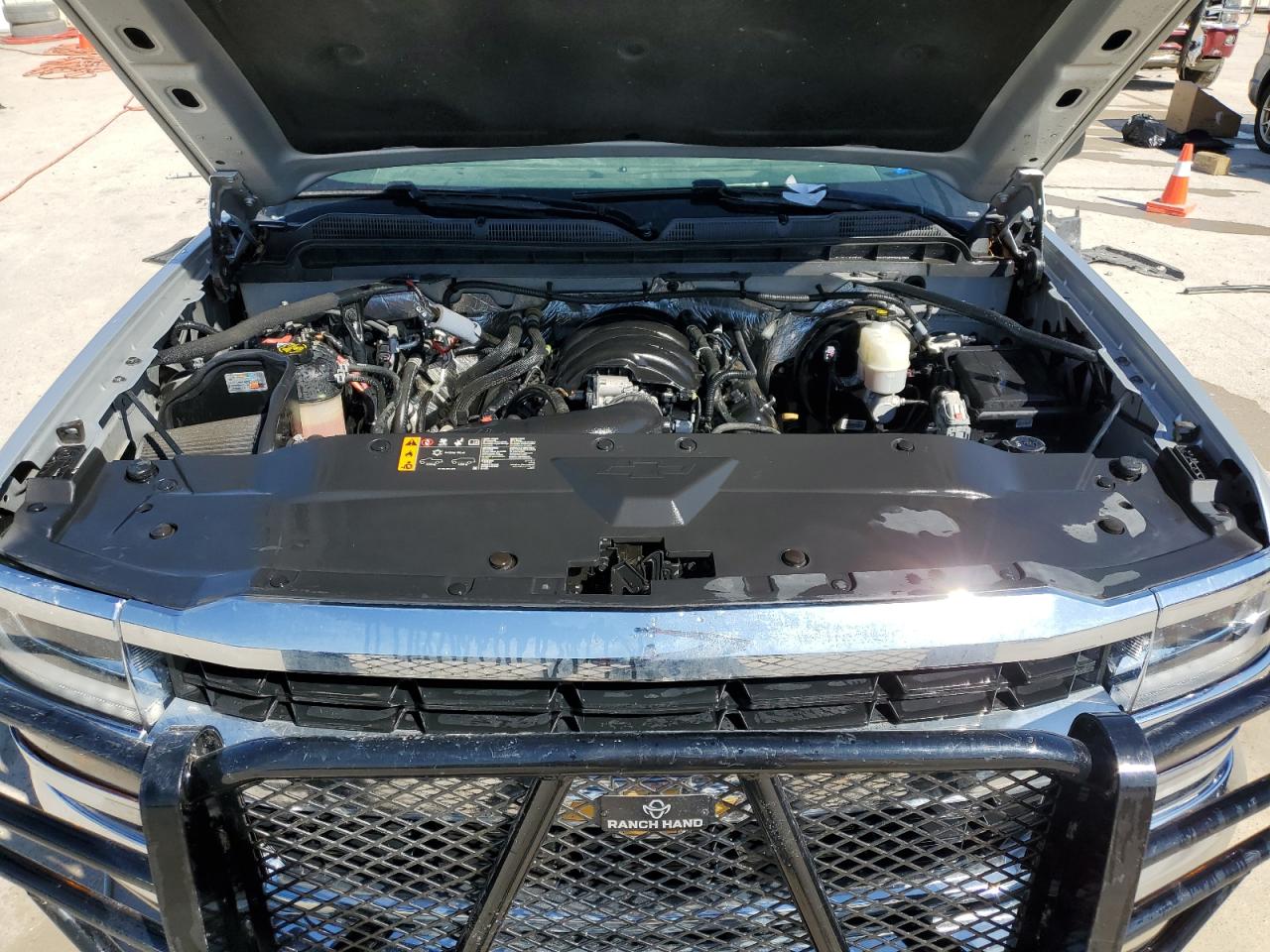 2018 Chevrolet Silverado VIN 1GCVKREH8JZ278919 Copart auction photo, front end / minor dent/scratches damage thumbnail 11