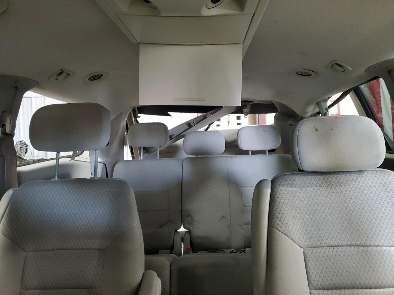 2009 Chrysler Town & Country VIN 2A8HR54149R674401 Copart auction photo, rollover damage thumbnail 10