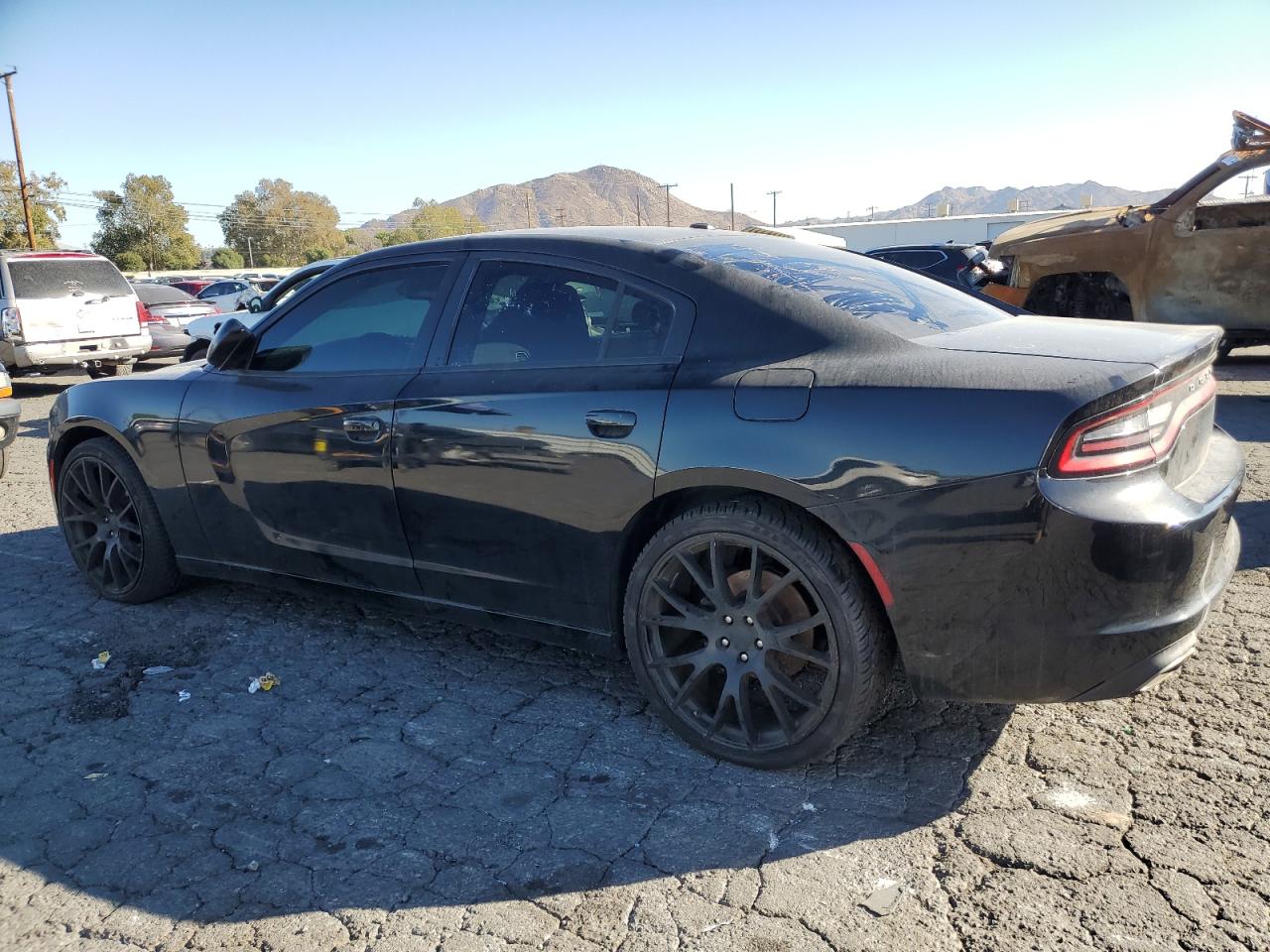 2015 Dodge Charger VIN 2C3CDXBGXFH735694 Copart auction photo, minor dent/scratches damage thumbnail 2