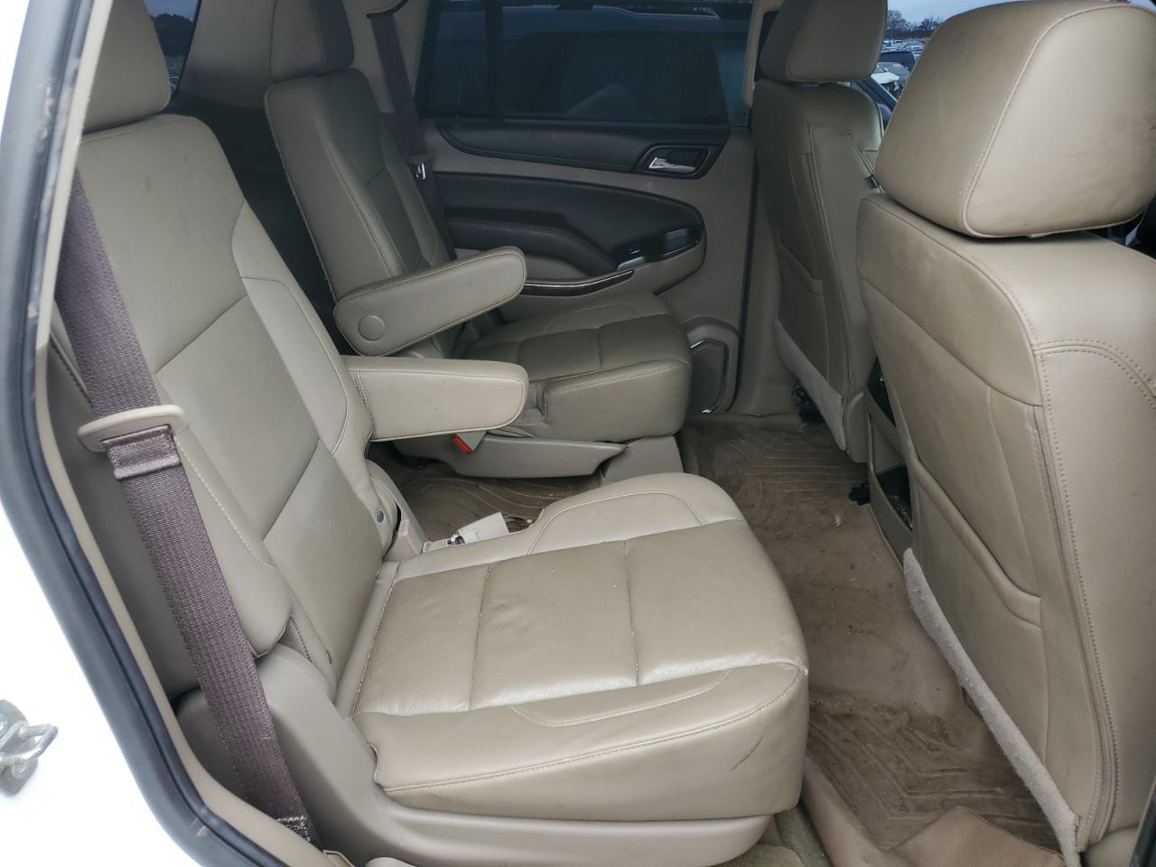 2018 Chevrolet Tahoe VIN 1GNSCBKC0JR151072 Copart auction photo, front end damage thumbnail 11