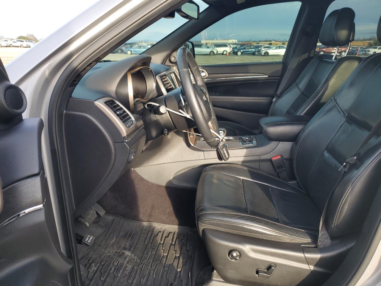 2015 Jeep Grand Cherokee VIN 1C4RJFBG7FC198343 Copart auction photo, front end / minor dent/scratches damage thumbnail 7