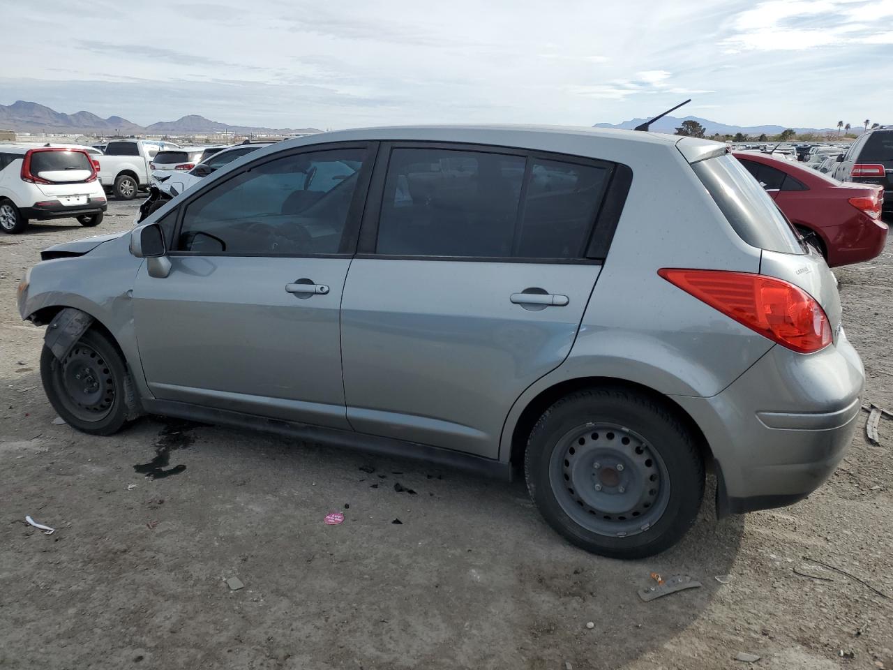 2011 Nissan Versa VIN 3N1BC1CP5BL507256 Copart auction photo, front end damage thumbnail 2