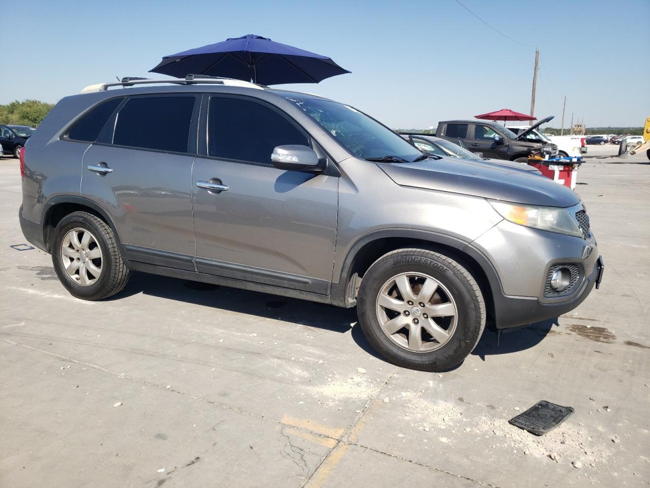 2012 KIA Sorento VIN 5XYKT3A67CG300976 Copart auction photo, hail damage thumbnail 4