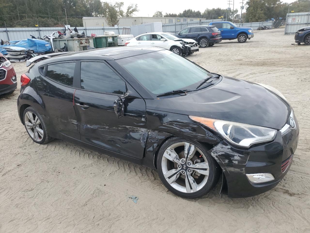 2016 Hyundai Veloster VIN KMHTC6AD8GU279138 Copart auction photo, front end / side damage thumbnail 4