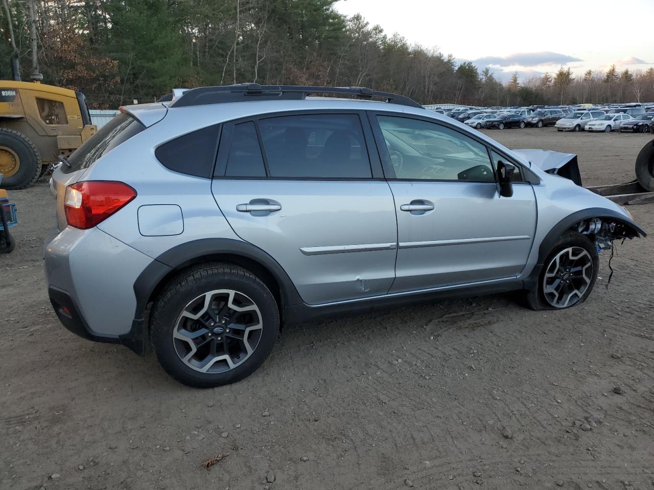 2016 Subaru XV VIN JF2GPADCXGH304048 Copart auction photo, front end / side damage thumbnail 3