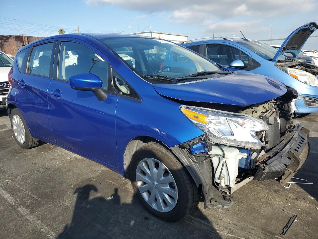 2016 Nissan Versa VIN 3N1CE2CP1GL358856 Copart auction photo, front end / undercarriage damage thumbnail 4