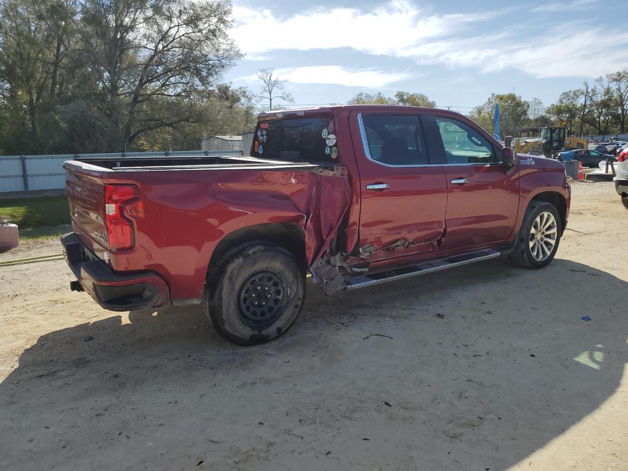 2019 Chevrolet Silverado VIN 3GCUYHEL5KG235231 Copart auction photo, side damage thumbnail 3