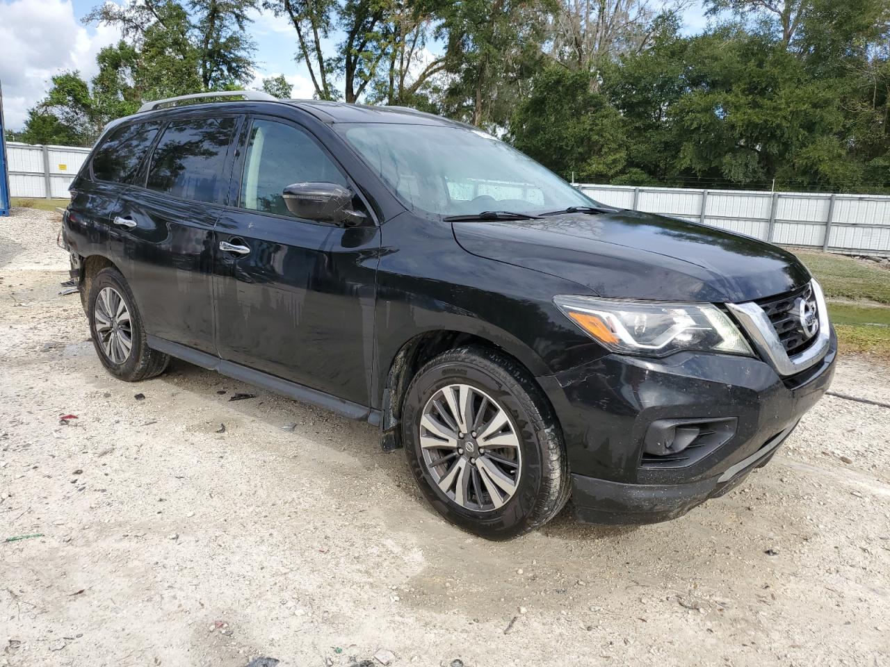 2017 Nissan Pathfinder VIN 5N1DR2MM1HC680500 Copart auction photo, rear end damage thumbnail 4